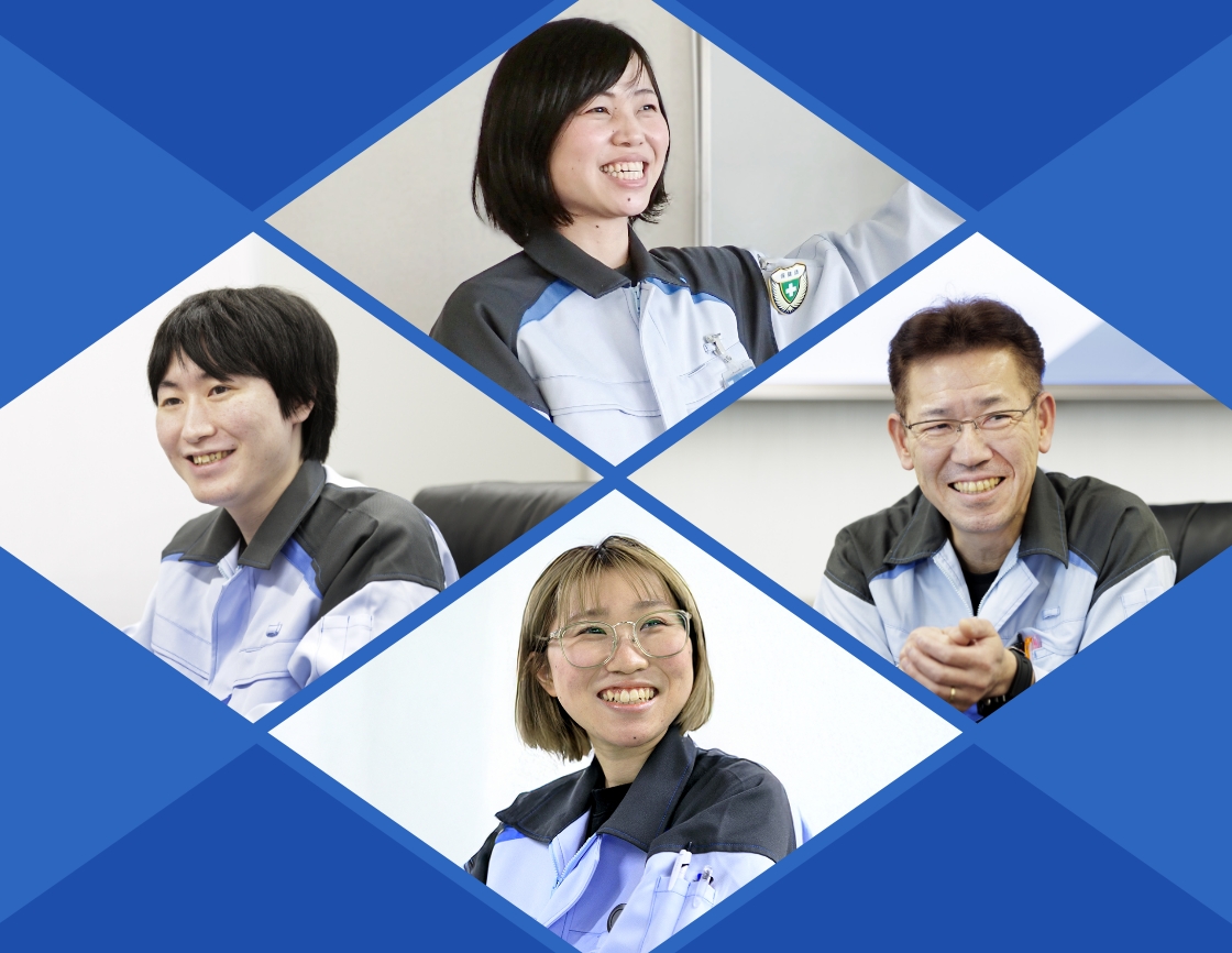 先輩社員がインタビューを受けている様子